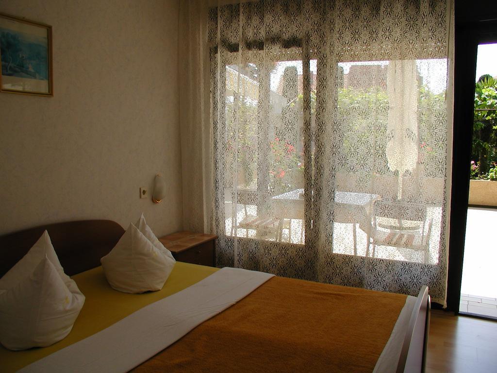 Rooms Vila Mautner ヴォディツェ 部屋 写真