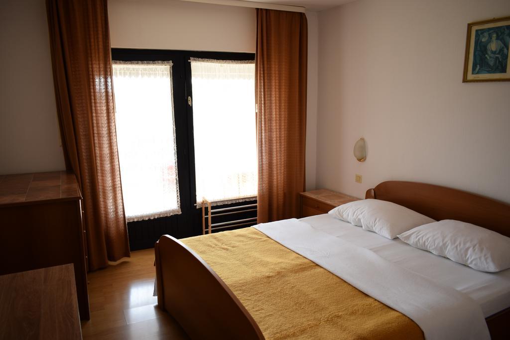 Rooms Vila Mautner ヴォディツェ エクステリア 写真